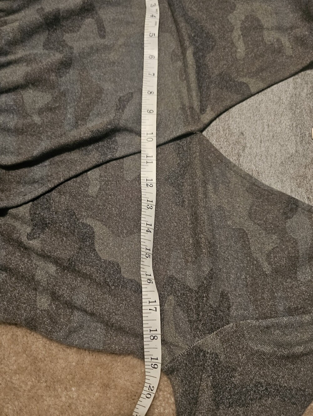 Rewind Olive Distressed Camo V-Neck Long Sleeve Jumpsuit -NWOT LARGE - Picture 7 of 7